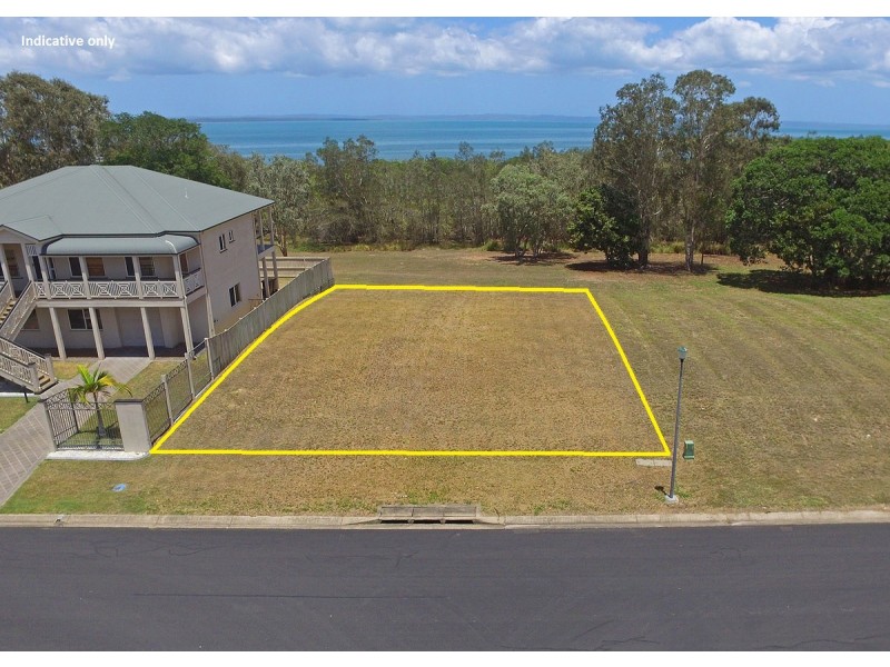 22 Foreshore Drive, Urangan QLD 4655