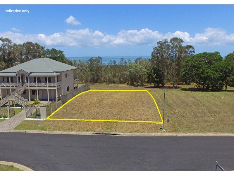 22 Foreshore Drive, Urangan QLD 4655