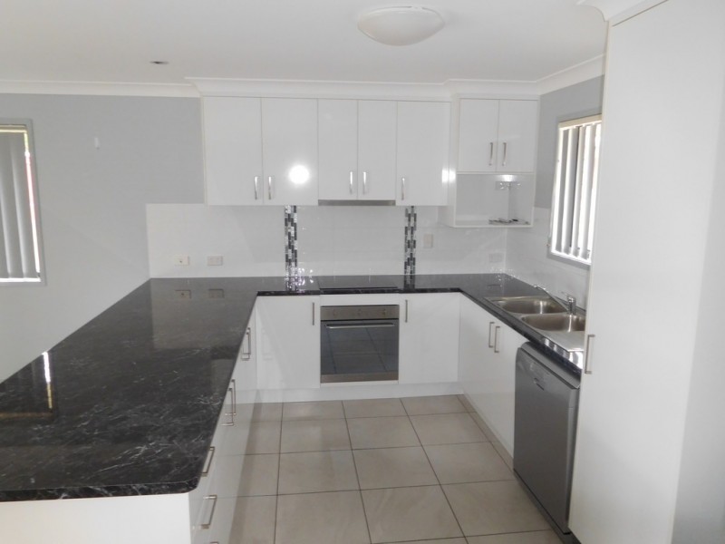 20 A Maple, Pialba QLD 4655