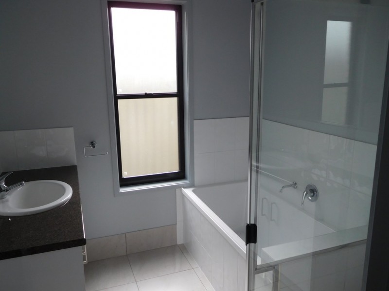 20 A Maple, Pialba QLD 4655