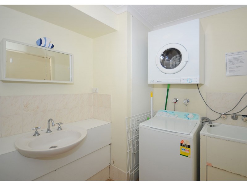 8/325 Esplanade, Scarness QLD 4655