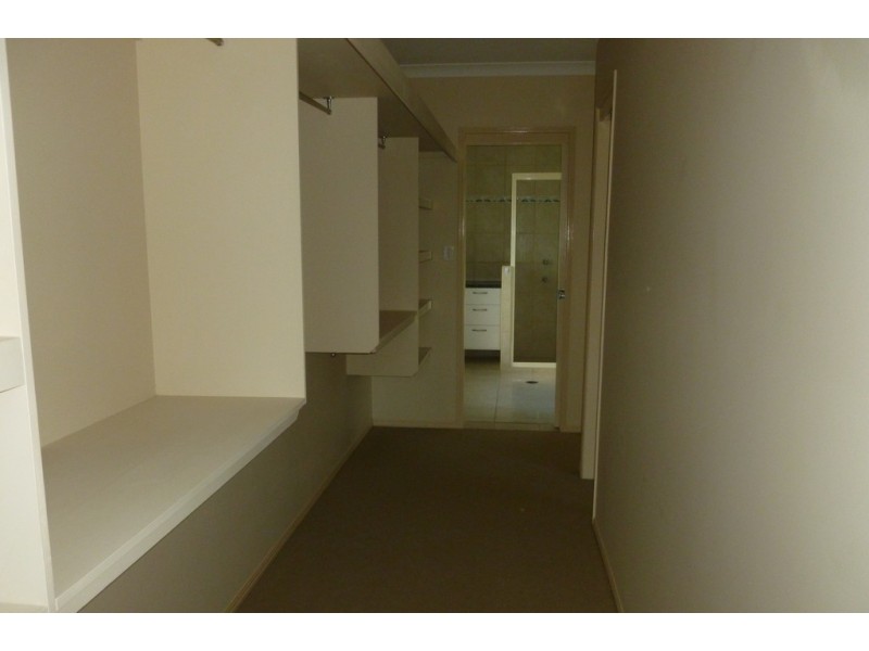 2 Inman Street, Point Vernon QLD 4655