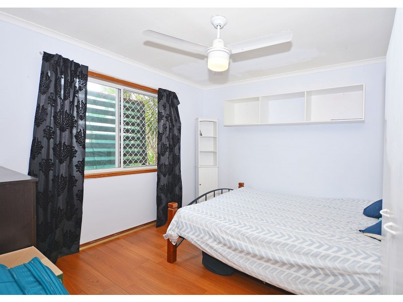 43 Sunset Crescent, Torquay QLD 4655