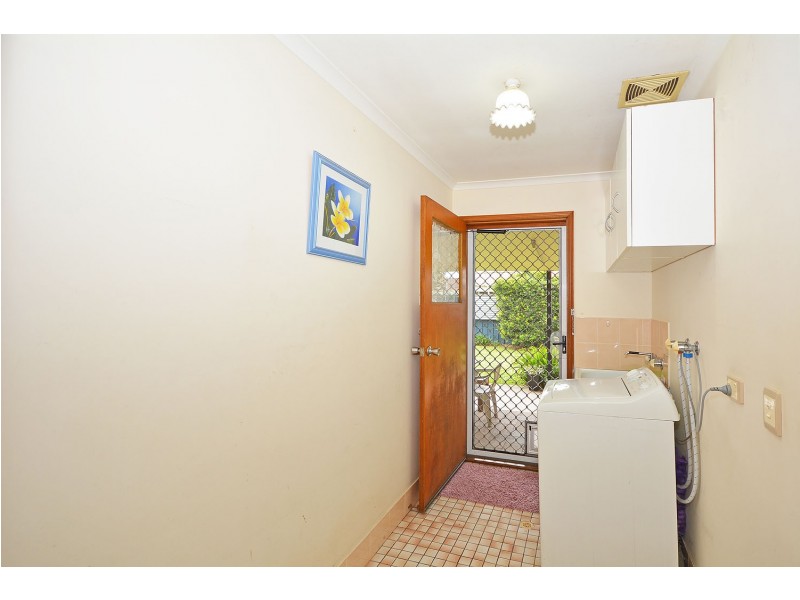 43 Sunset Crescent, Torquay QLD 4655