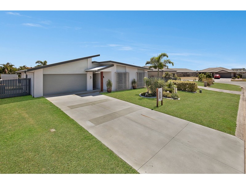 3 Fishburn Way, Eli Waters QLD 4655