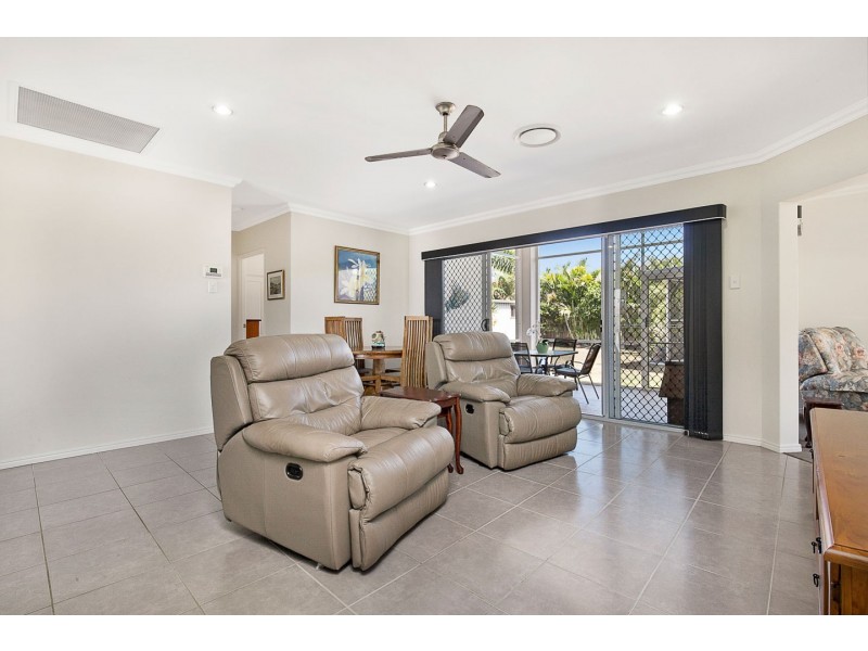 3 Fishburn Way, Eli Waters QLD 4655