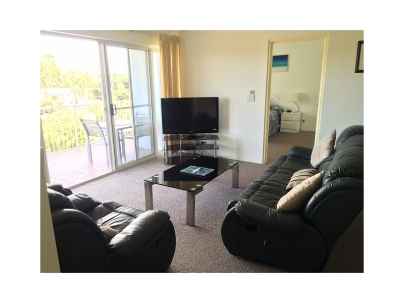 26/397 Esplanade, Torquay QLD 4655
