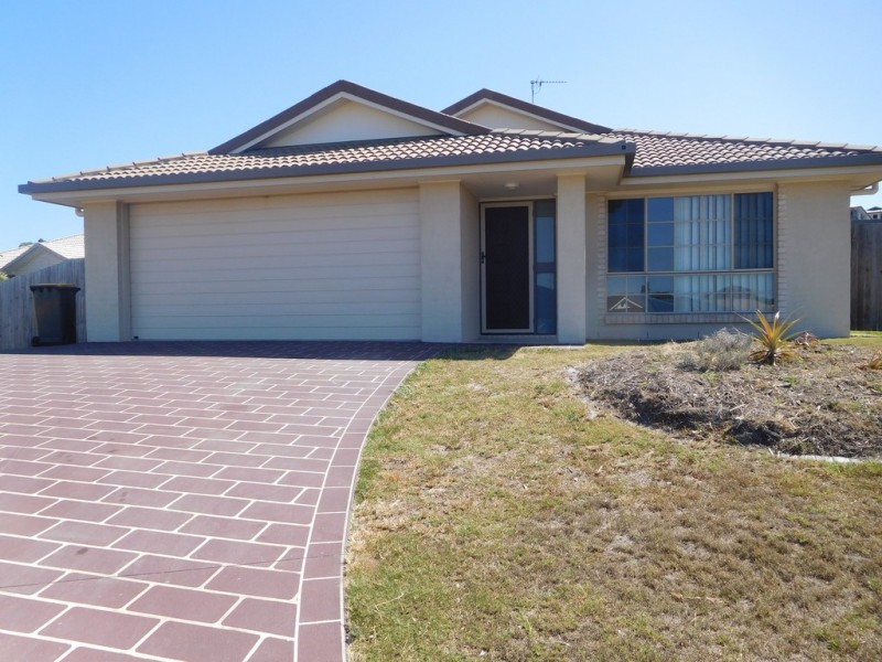 9 Peat Court, Nikenbah QLD 4655