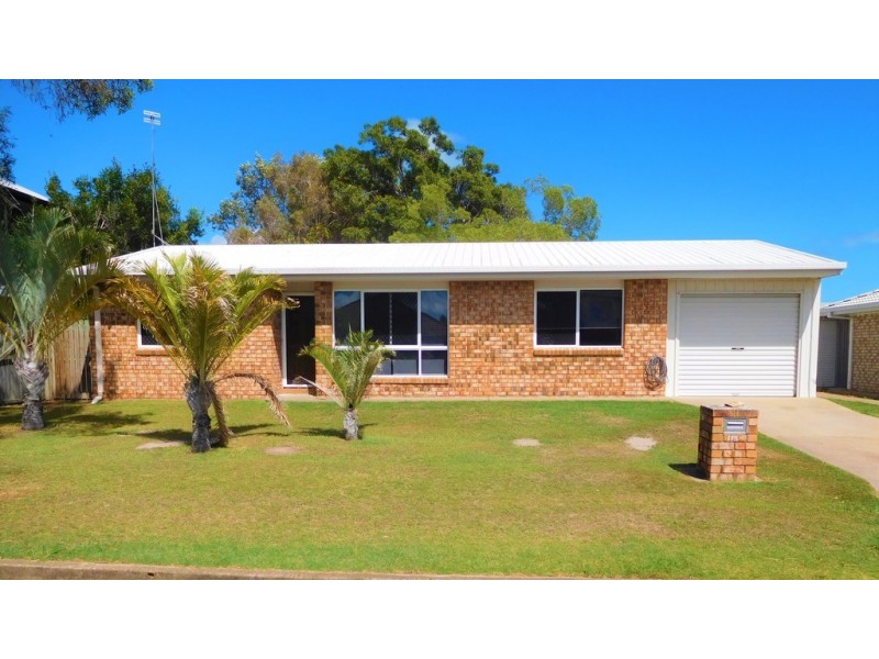 113 Limpus Street, Urangan QLD 4655