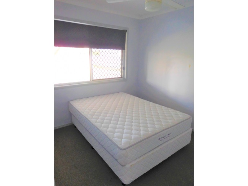 113 Limpus Street, Urangan QLD 4655