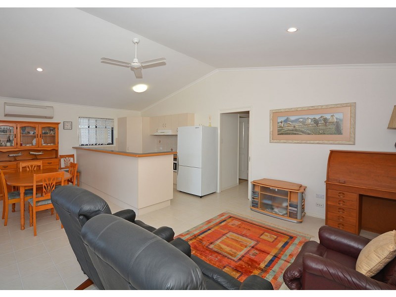 258/7 Bay Drive, Urraween QLD 4655