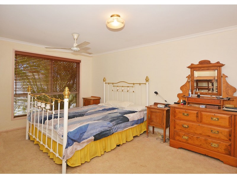 4 Amanda Court, Kawungan QLD 4655