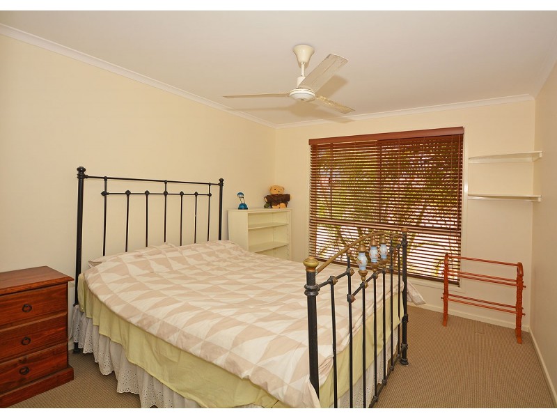 4 Amanda Court, Kawungan QLD 4655