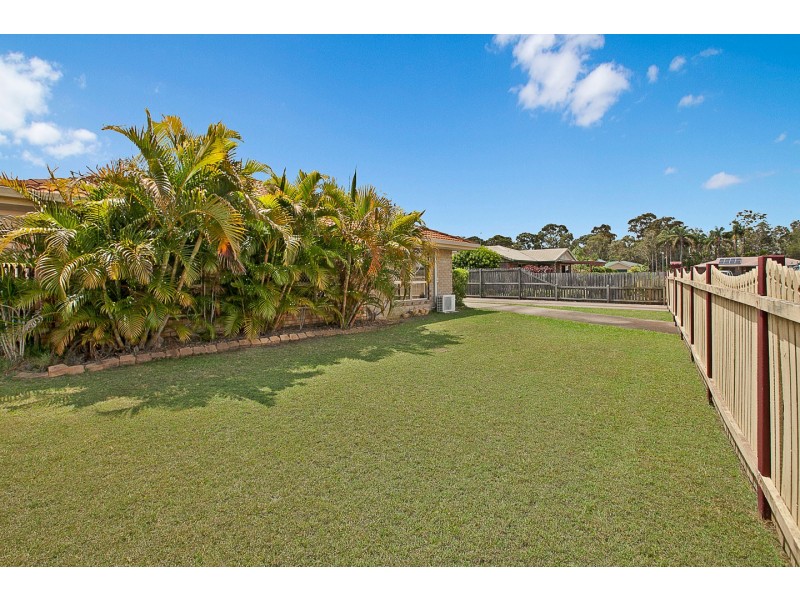 4 Amanda Court, Kawungan QLD 4655