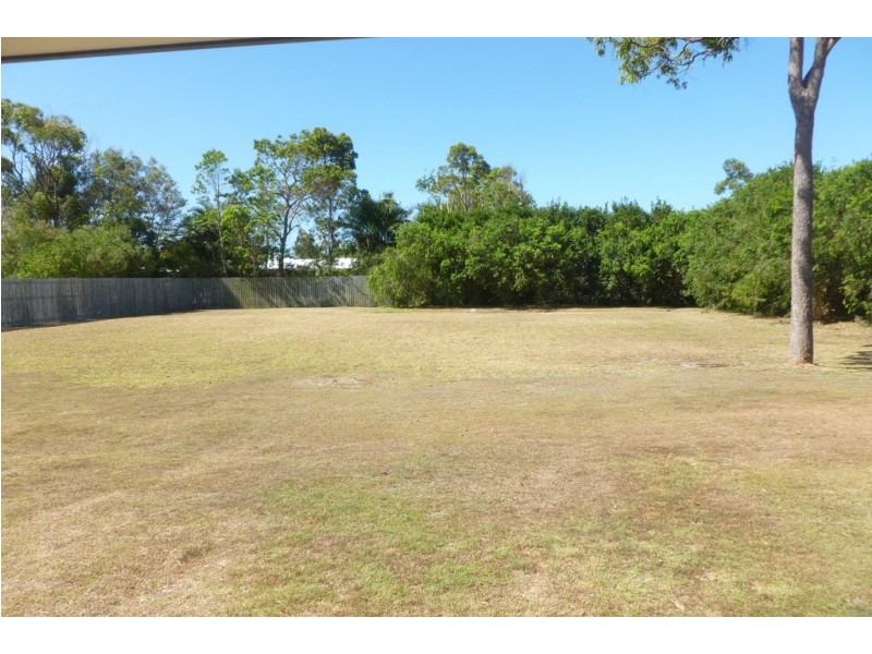 1 Northwest Bay Court, Wondunna QLD 4655