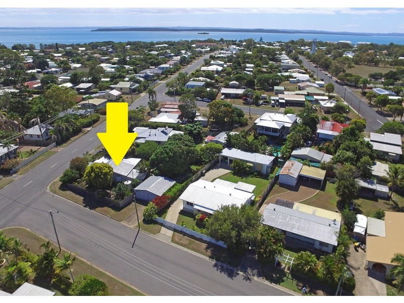 68 Dayman Street, Urangan QLD 4655