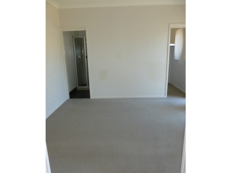 12 Wave Court, Toogoom QLD 4655