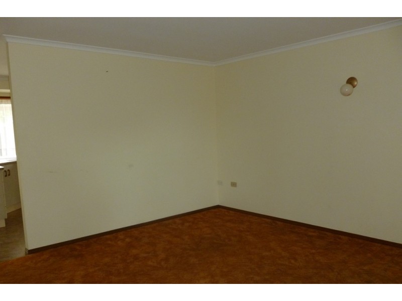 216 Dayman Street, Urangan QLD 4655
