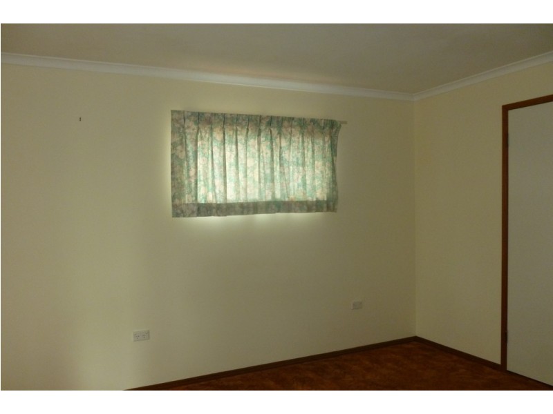 216 Dayman Street, Urangan QLD 4655