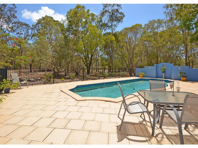 10 Burralong Drive, Wondunna QLD 4655