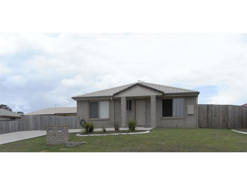 1/1 Malcolm Crt, Point Vernon QLD 4655