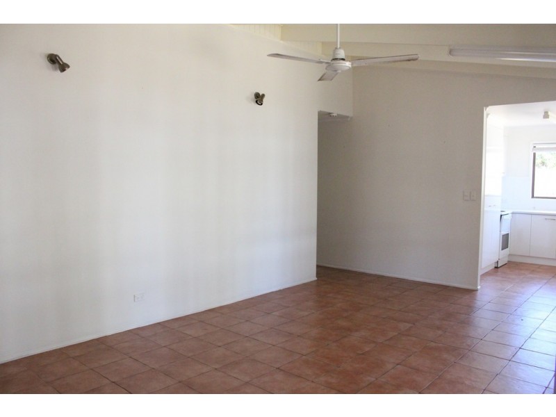 57 Pulgul Street, Urangan QLD 4655