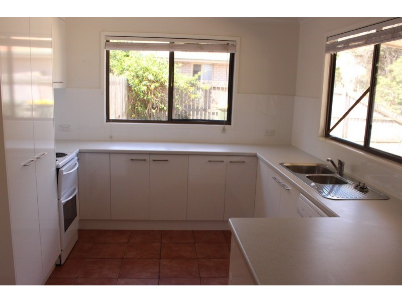 57 Pulgul Street, Urangan QLD 4655