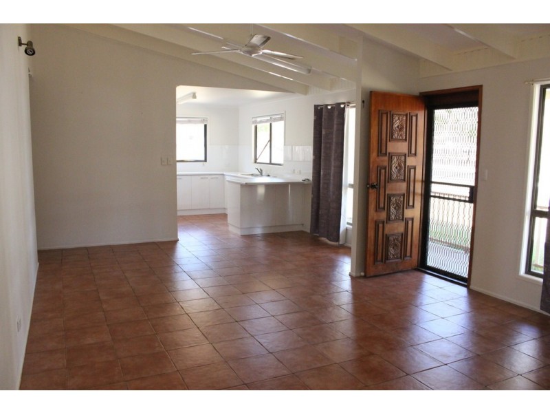 57 Pulgul Street, Urangan QLD 4655