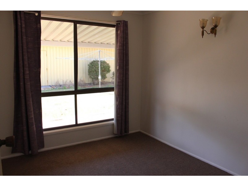 57 Pulgul Street, Urangan QLD 4655