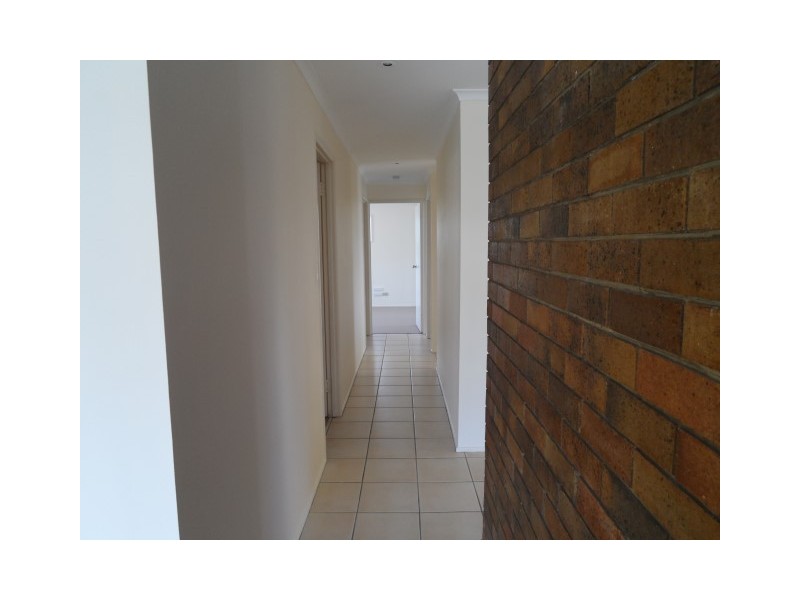 19 Galatea Street, Point Vernon QLD 4655
