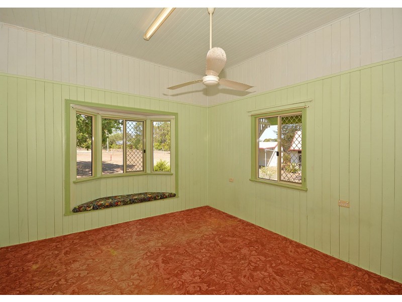 51 Scanlan Street, Sunshine Acres QLD 4655