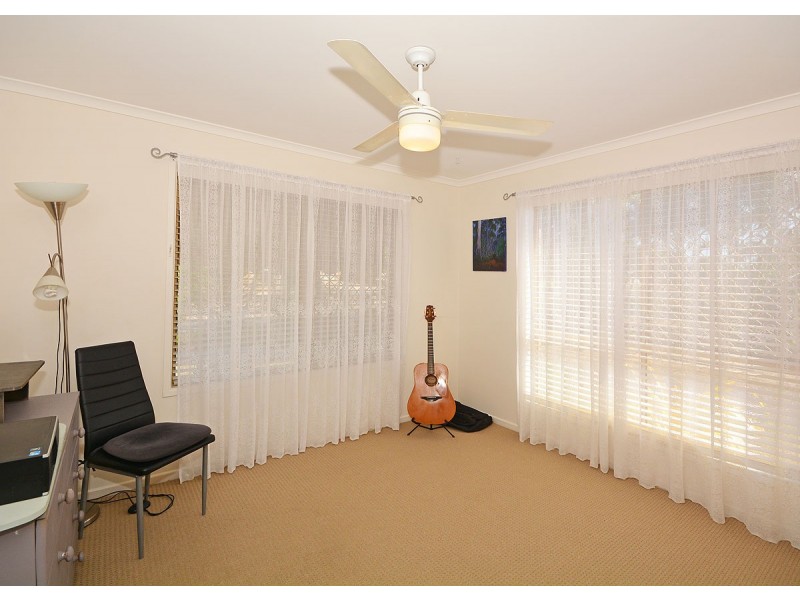 26 Rachael Street, Point Vernon QLD 4655