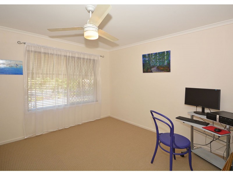 26 Rachael Street, Point Vernon QLD 4655