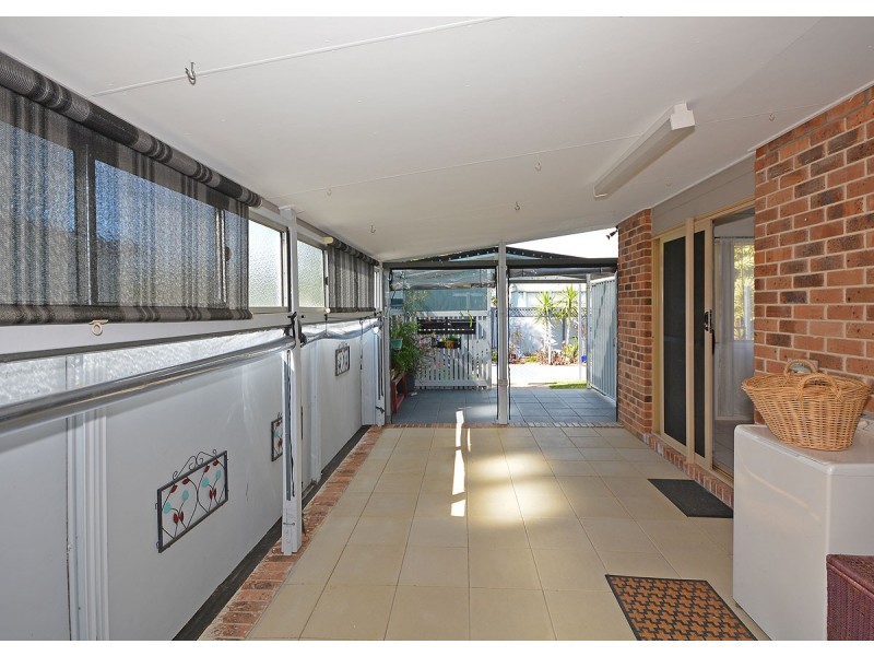 26 Rachael Street, Point Vernon QLD 4655