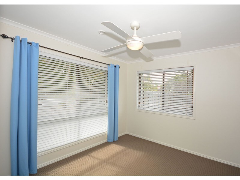 123 Long Street, Point Vernon QLD 4655