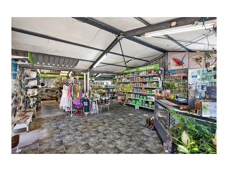 82 Boundary Road, Urangan QLD 4655