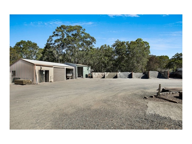 82 Boundary Road, Urangan QLD 4655