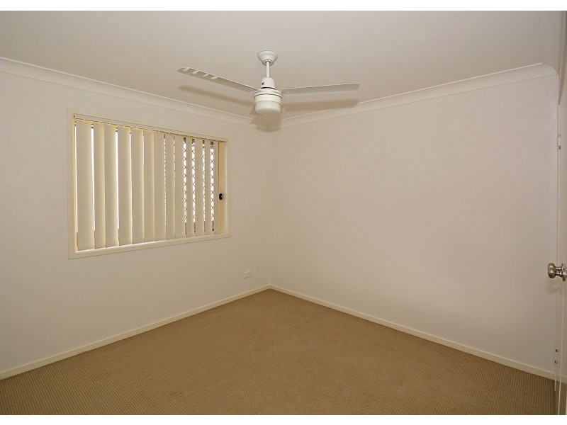 5 Peat Court, Nikenbah QLD 4655