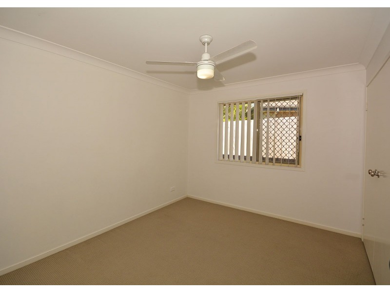 5 Peat Court, Nikenbah QLD 4655