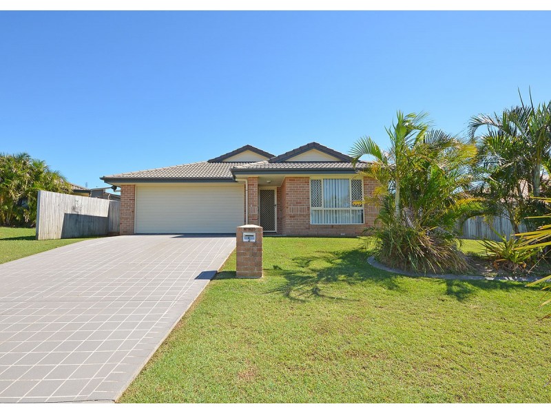 5 Peat Court, Nikenbah QLD 4655
