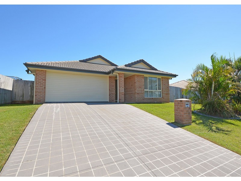 5 Peat Court, Nikenbah QLD 4655