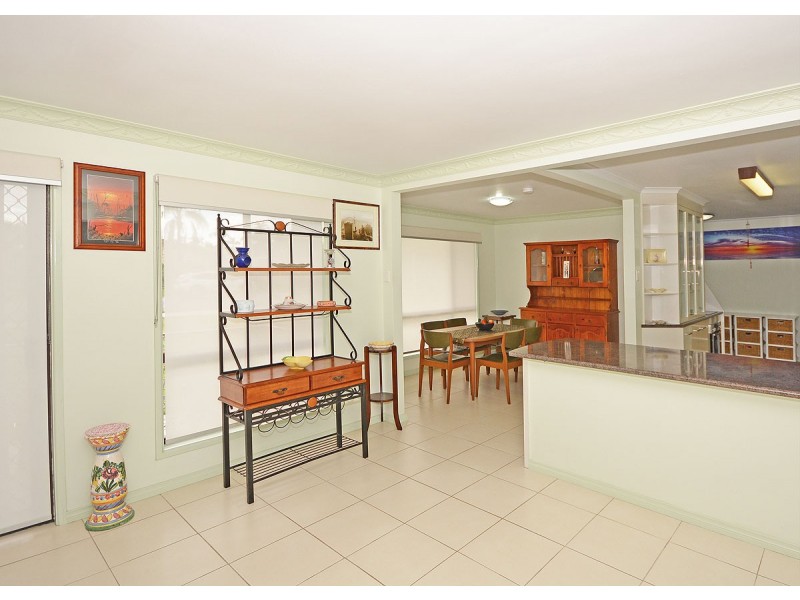 104 Murphy Street, Point Vernon QLD 4655