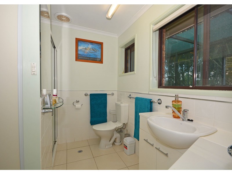 104 Murphy Street, Point Vernon QLD 4655