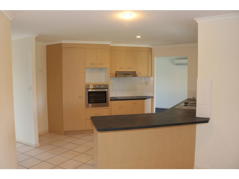 25 Heather Way, Urraween QLD 4655