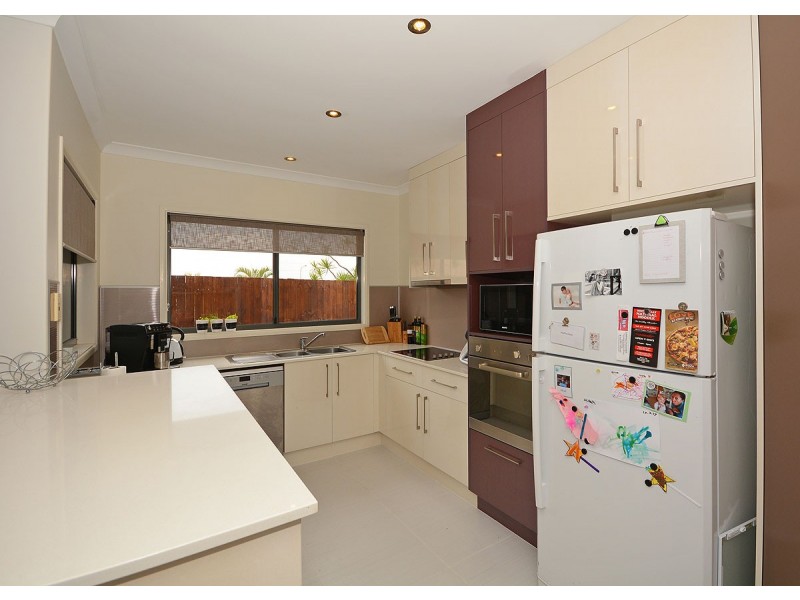 1/40 Victor Drive, Kawungan QLD 4655