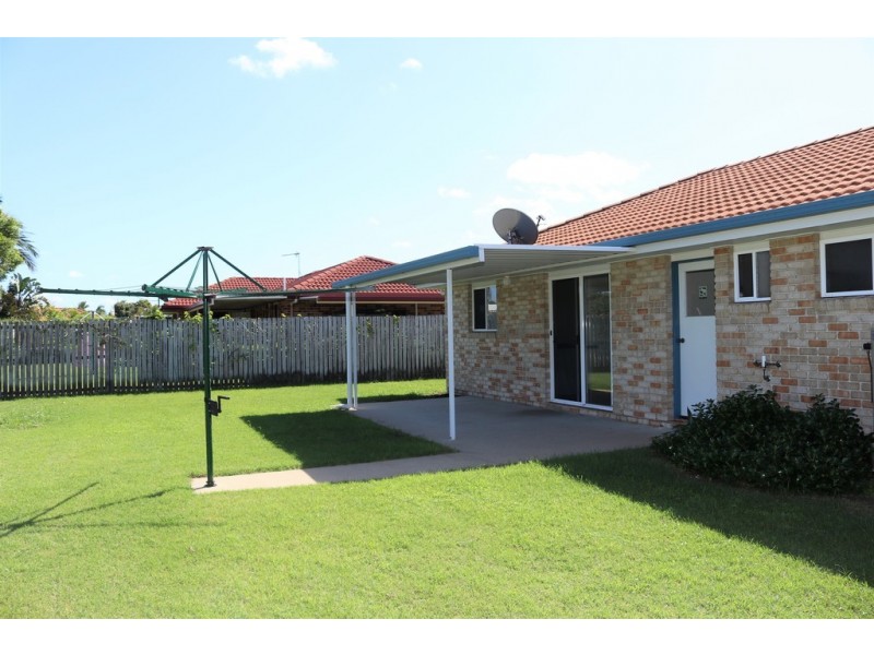 6 Sonder Street, Urangan QLD 4655