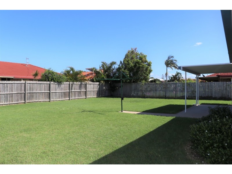 6 Sonder Street, Urangan QLD 4655