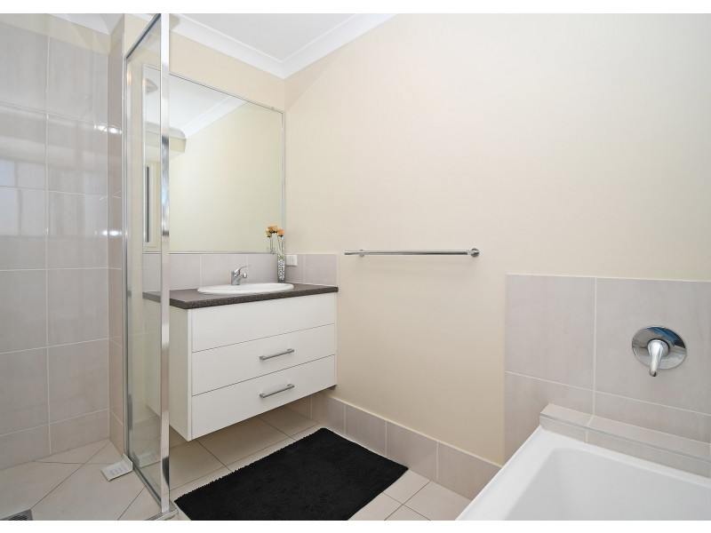 16 Ferris Avenue, River Heads QLD 4655