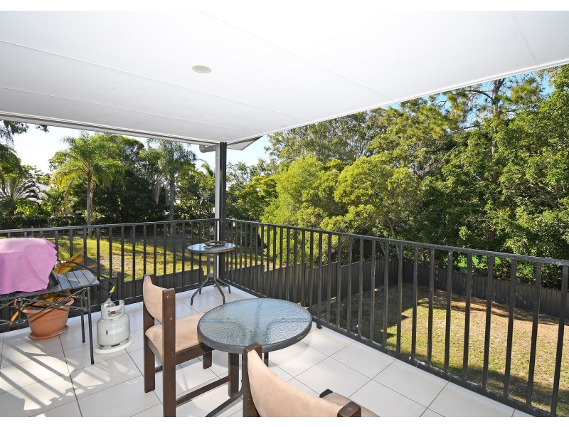 16 Ferris Avenue, River Heads QLD 4655