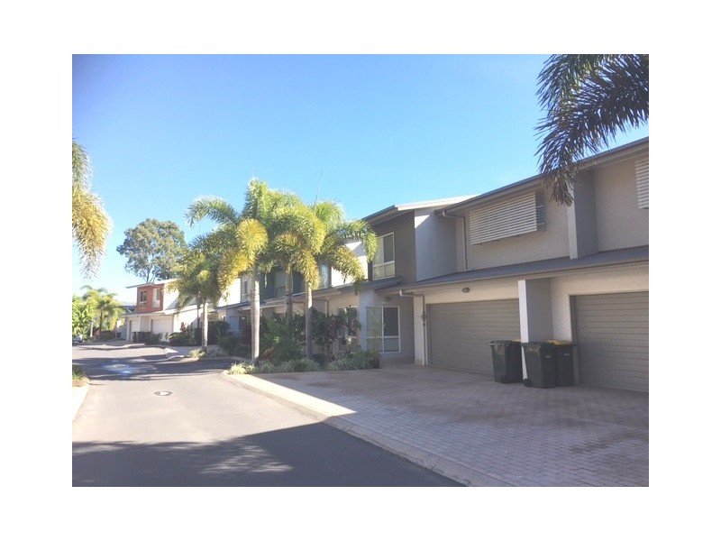 16/71 Elizabeth Street, Urangan QLD 4655